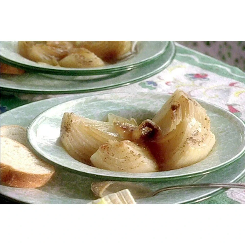 Set of 2 New Vidalia Onion Cooker Microwaves Sweet Onion in 5 Minutes! Delicious